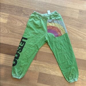 Green freecity with Rainbow Design